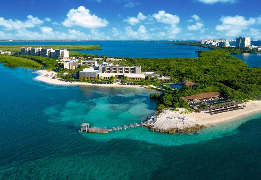 Arrecifes vírgenes y sabores del mar en Cancún, Quintana Roo